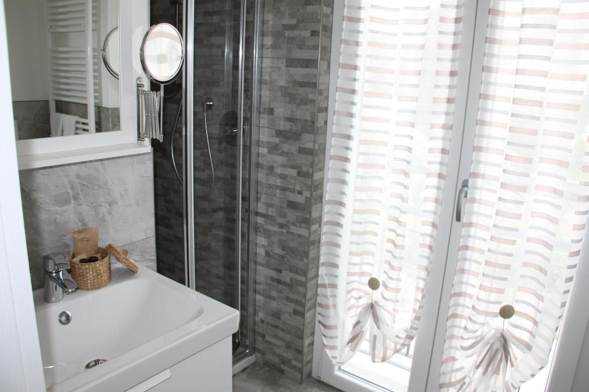 B&B Le Magnolie Faggeto Lario Kültér fotó